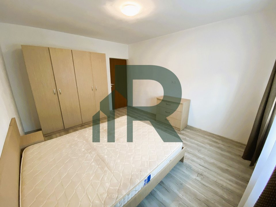Apartament decomandat cu 2 camere si balcon in Cartierul Lazaret