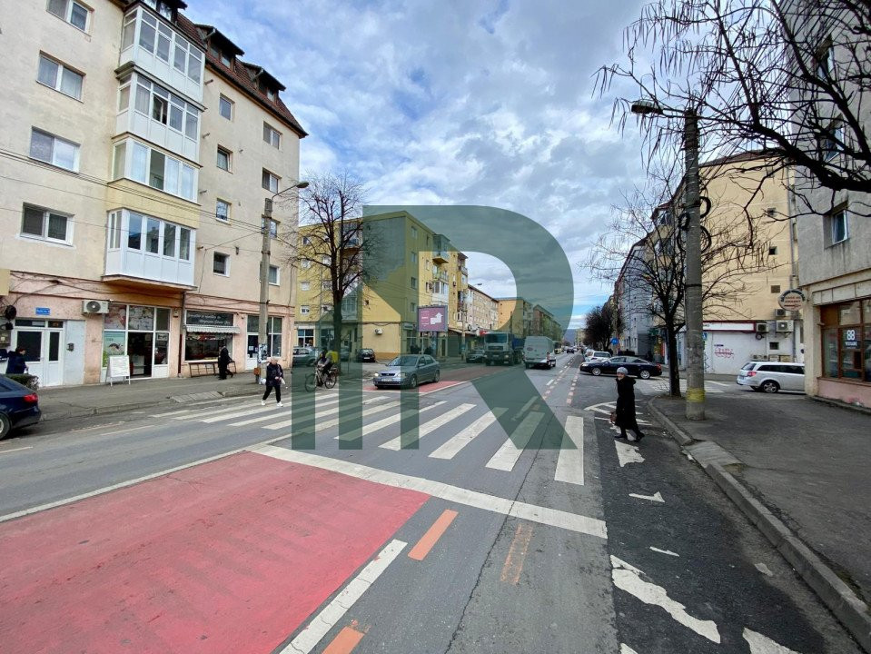 Apartament cu 2 camere la mansarda in Vasile Aaron