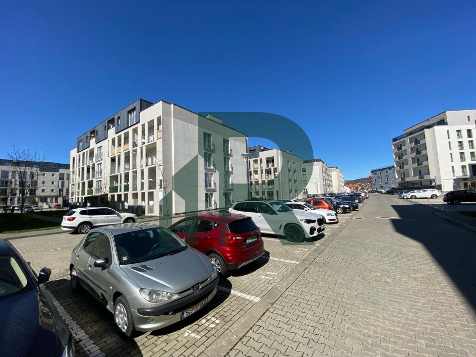 Apartament cu 2 camere balcon si parcare privata in City Residence