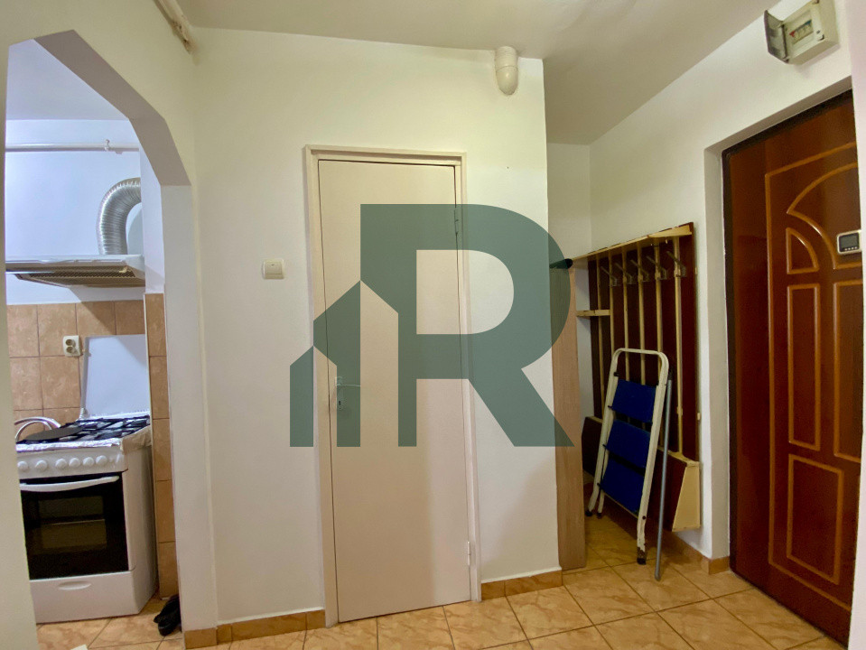 Apartament cu 2 camere si balcon in Ciresica