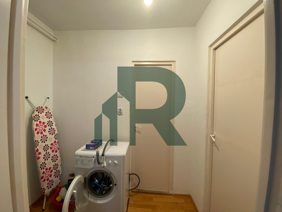 Apartament mobilat si utilat cu 2 camere si balcon in Ciresica