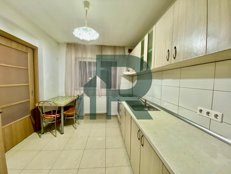 Apartament decomandat cu 2 camere si balcon in Cartierul Lazaret