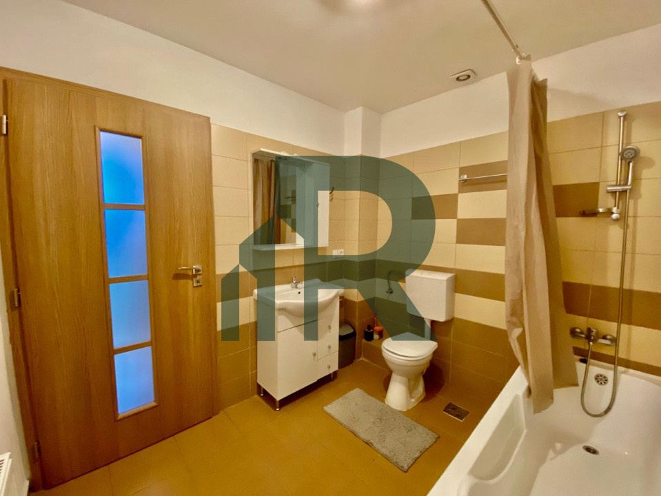 Apartament decomandat cu 2 camere si balcon in Cartierul Lazaret