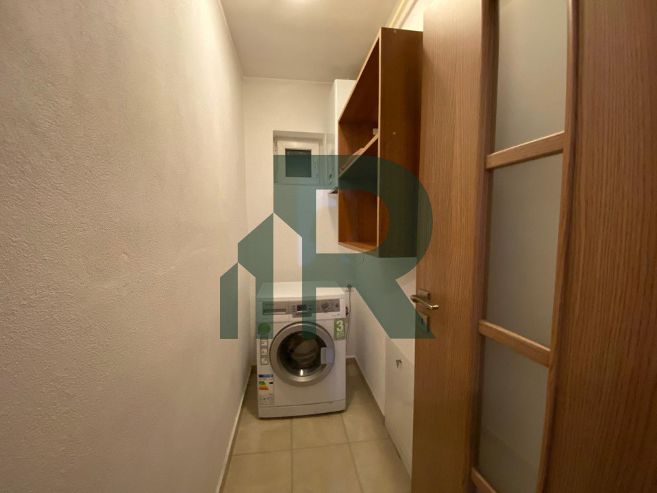 Apartament decomandat cu 2 camere si balcon in Cartierul Lazaret