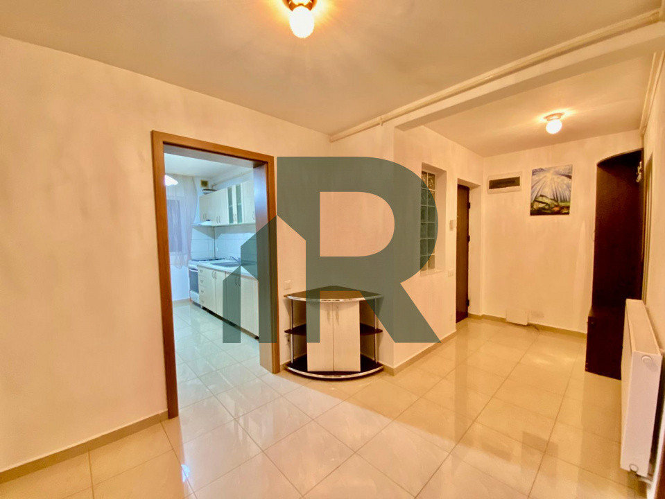 Apartament decomandat cu 2 camere si balcon in Cartierul Lazaret