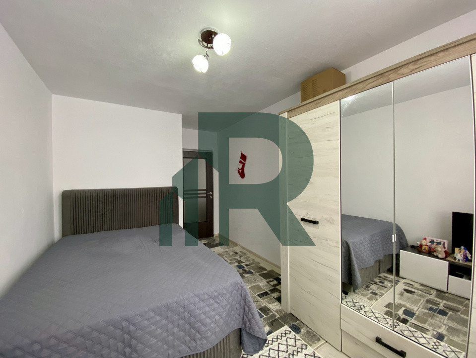 Apartament cu 2 camere si loc de parcare in Cisnadie  