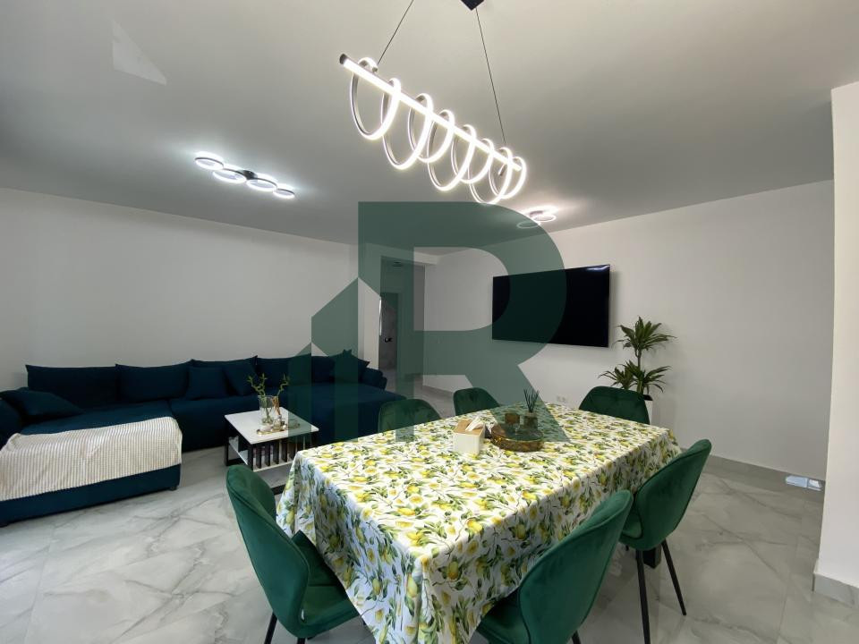 Apartament modern cu 3 camere balcon si parcare privata Dna Stanca