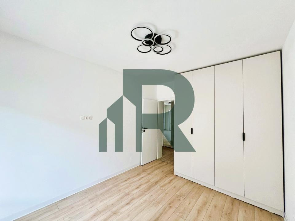 Apartament de lux 3 camere balcon si parcare privata Dna Stanca